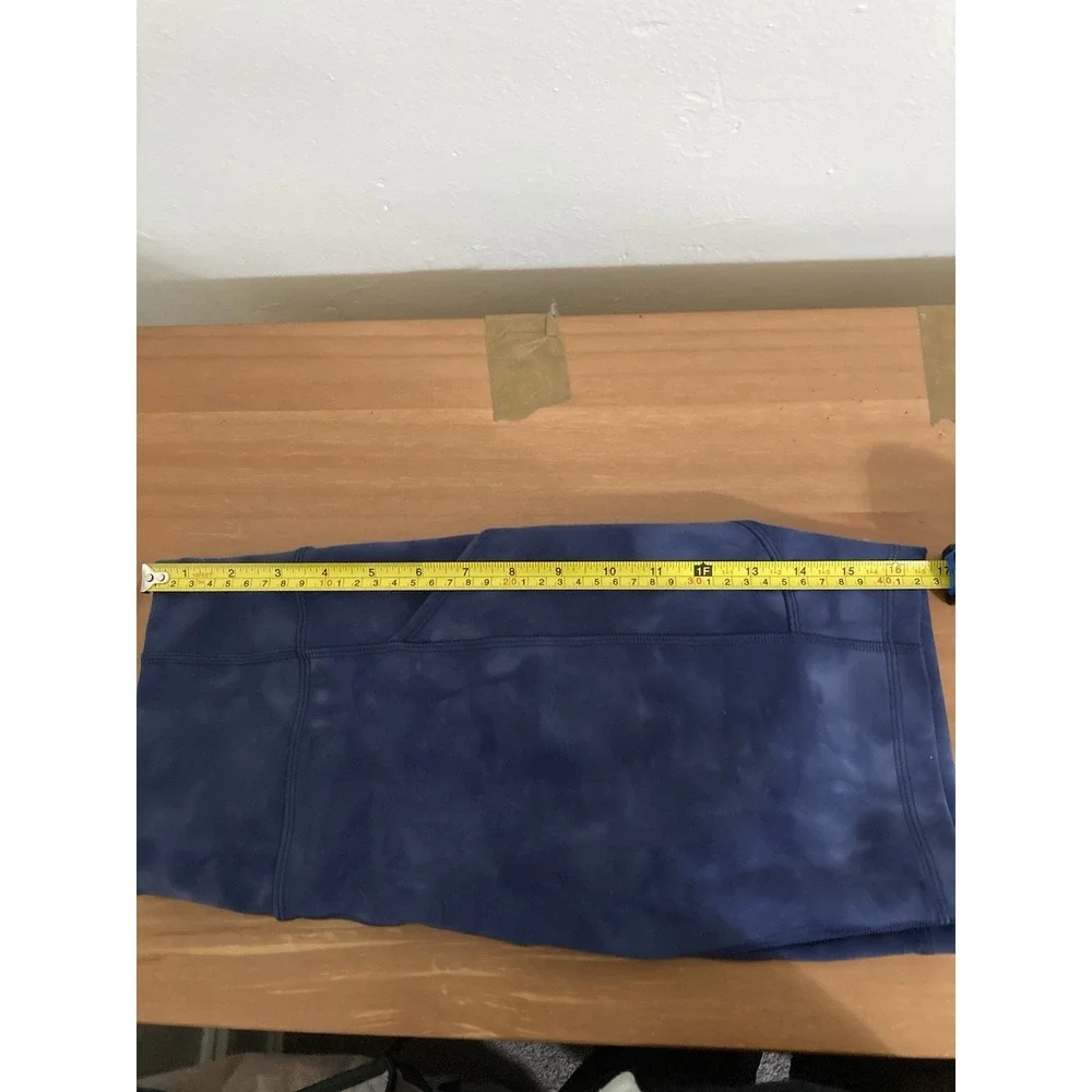 EUC‎ Lululemon Invigorate High-Rise Short 8